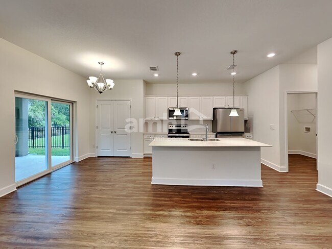 Building Photo - 29633 Passerine Court
