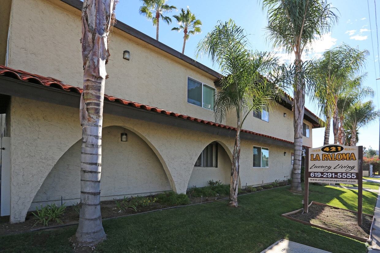 Building Photo - La Paloma