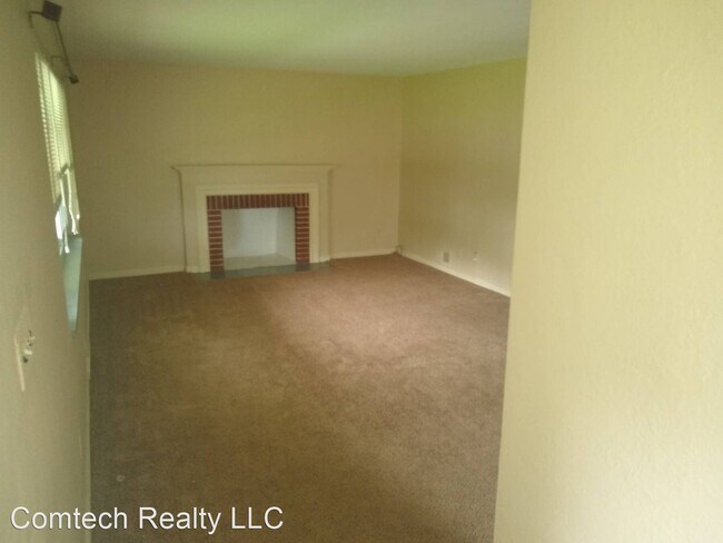 Building Photo - 2 br, 1 bath House - 4112 LeFevre Drive