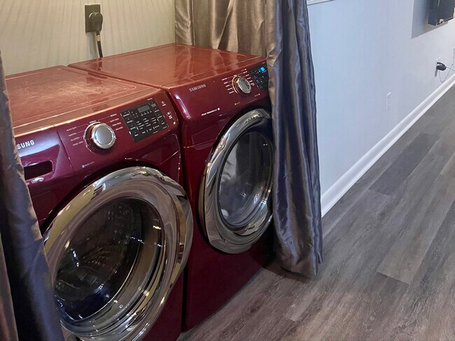 Foto del edificio - 1241 University Ct