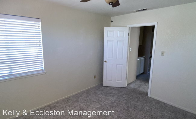 Building Photo - 3 br, 2.5 bath House - 10408 Single Oak