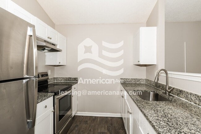 Building Photo - 2117 W Burnett Ave