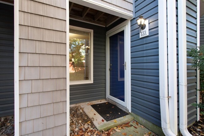 Building Photo - Nantucket - Oyster Point