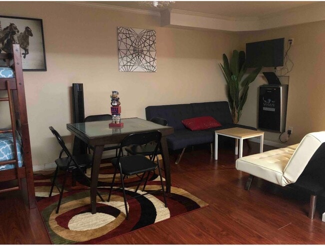 Time to Relax - 6726 Austin St
