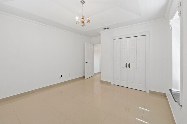 Foto del edificio - 2203 E 19th St