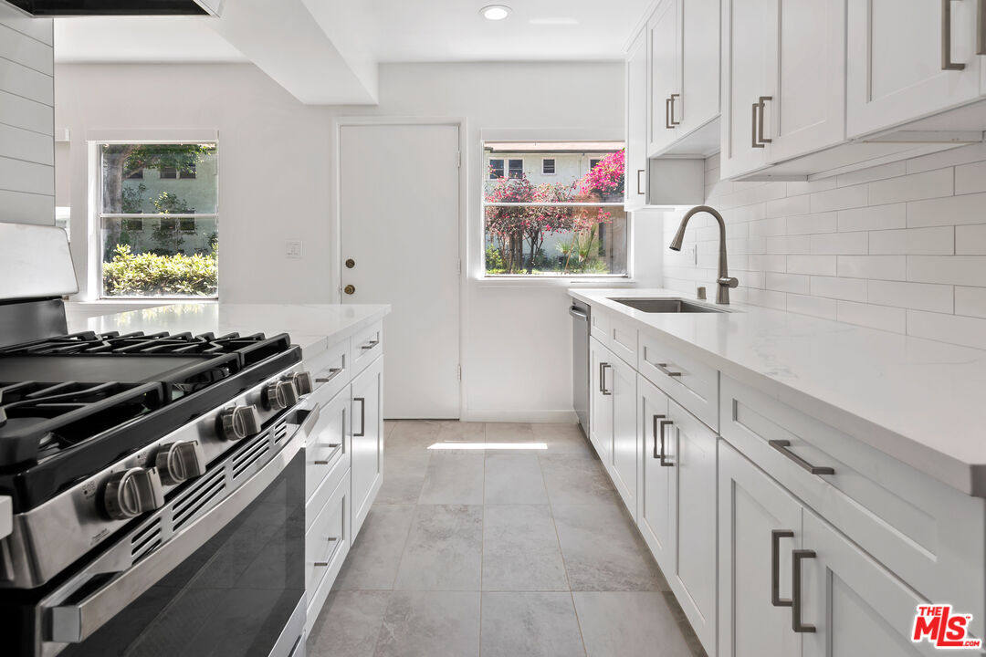 Foto principal - 3635 Kalsman Dr