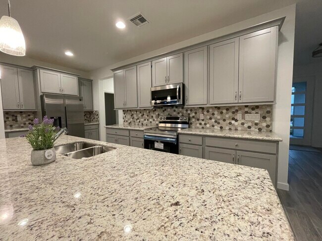 Foto del edificio - 8757 Corvus Dr