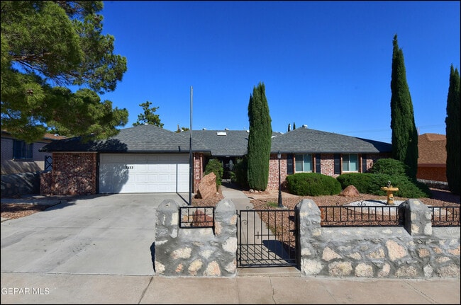 Foto del edificio - 3433 Clearview Ln