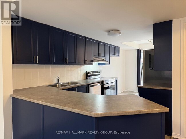 Building Photo - 2218 Bois-Vert Pl