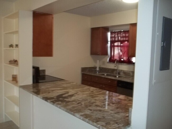 Building Photo - 1801 Wharf Ln