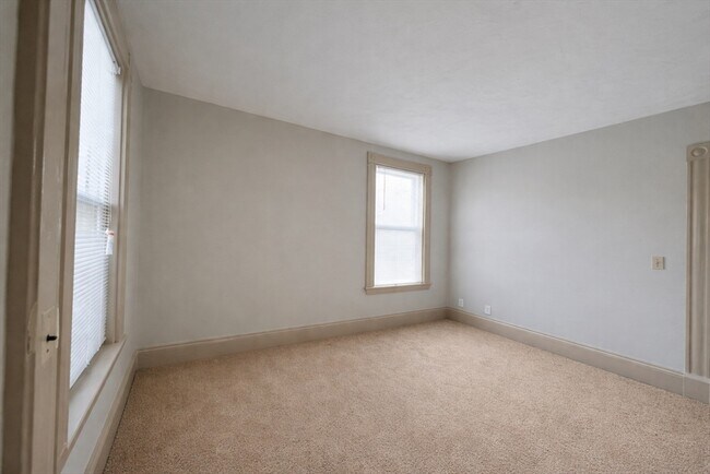 Foto del edificio - 95 Belgrade Ave