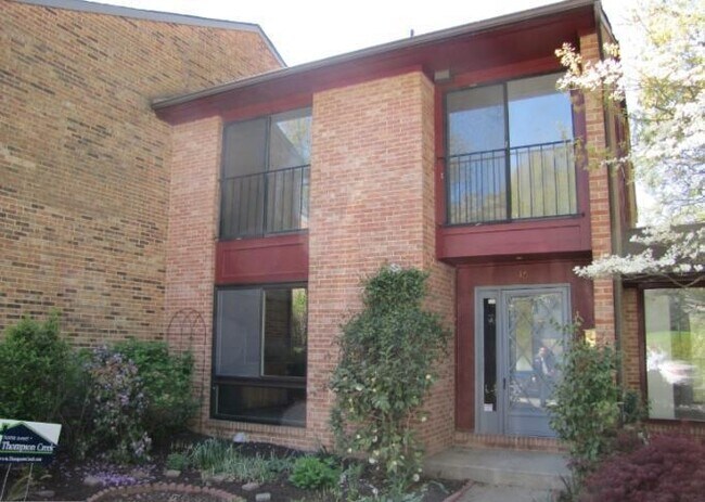 Foto del edificio - 16 Great Pines Ct