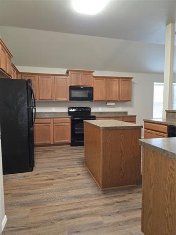 Building Photo - 1600 Wickham Dr