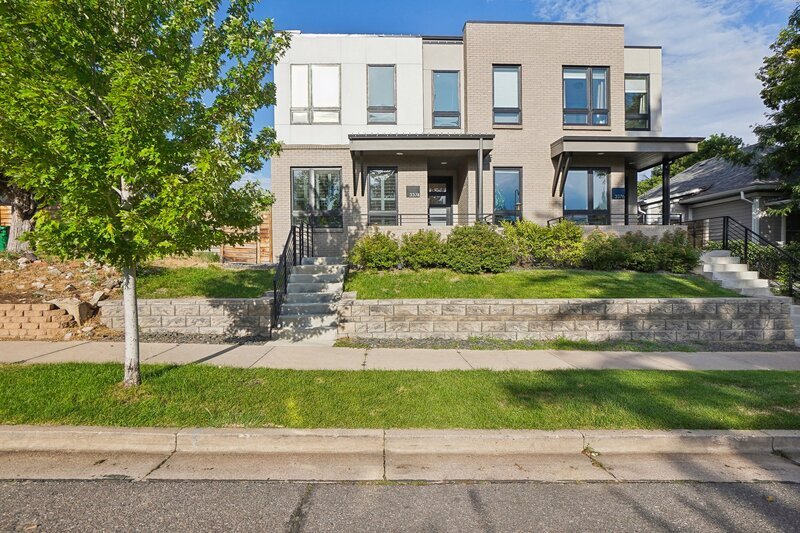 Primary Photo - 3374 S Grant St