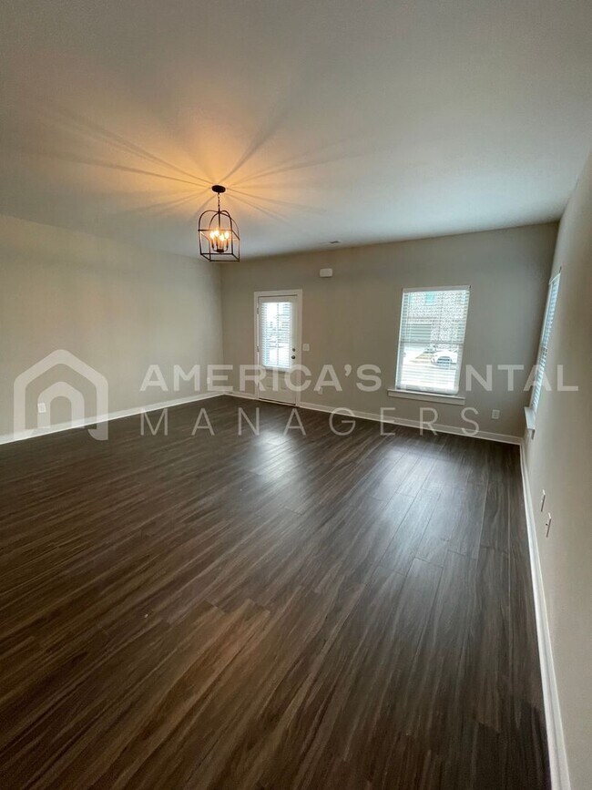 Building Photo - Home for Rent in Cullman, AL!! Available to View Now!!!