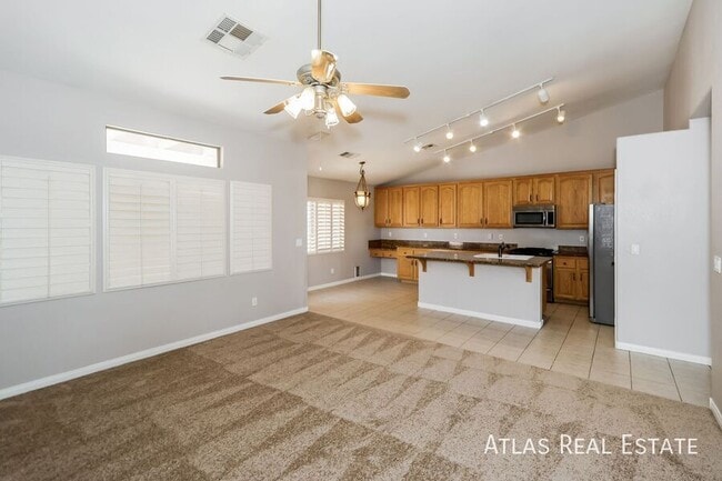 Foto del edificio - 1769 Clear River Falls Ln