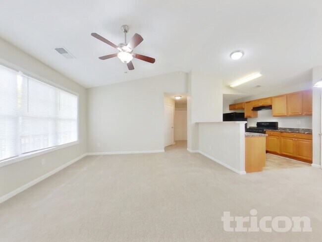 Foto del edificio - 172 Greystone Cir