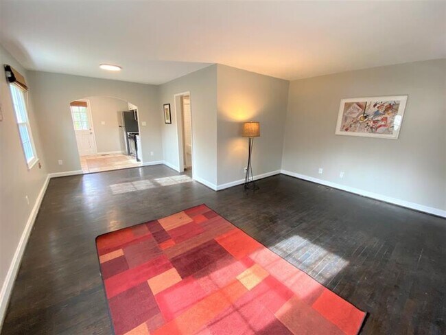 Foto del edificio - 691 Clifton Rd SE