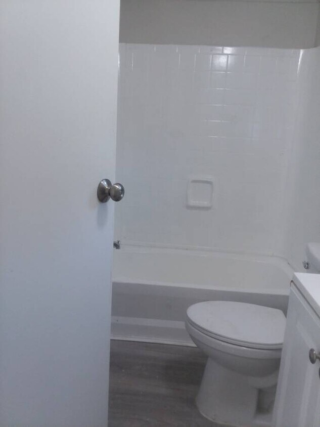 14 Iron Mine Hill MHP, Gardiner, ME 04345 House Rental in Gardiner