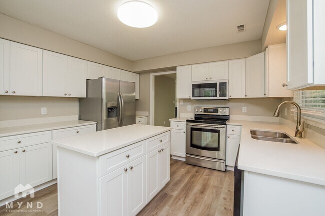 Building Photo - 1720 Winway Dr