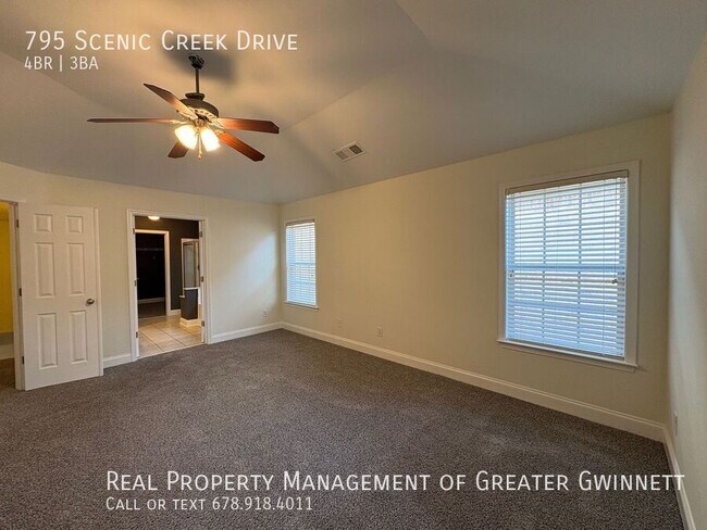 Foto del edificio - 795 Scenic Creek Dr SW