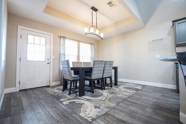 Foto del edificio - 2336 Newman Dr