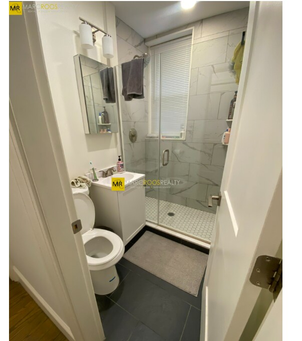 Foto del edificio - 107 Jersey St