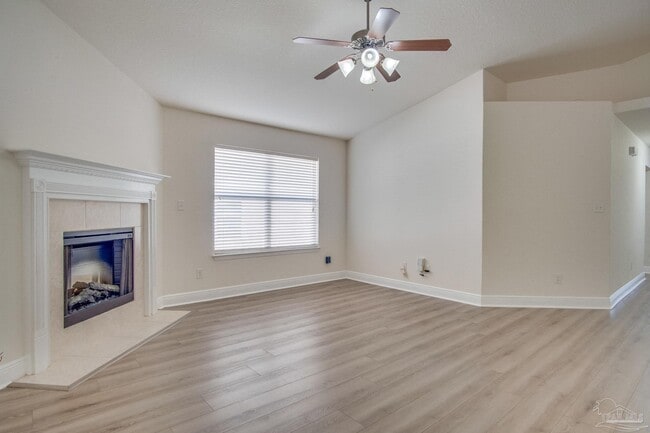 Building Photo - 3985 Embers Landing