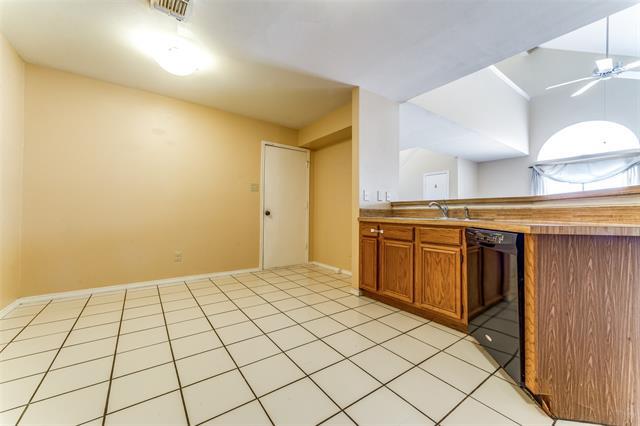 Foto del edificio - 6717 Driffield Cir W