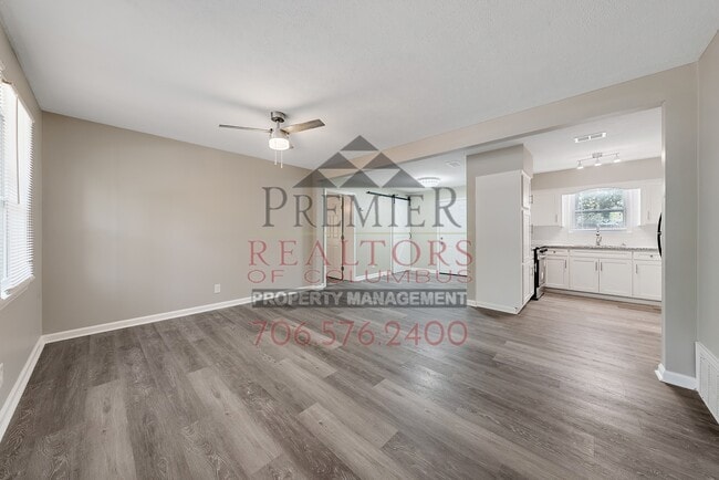 Building Photo - 5808 Fairchild Dr