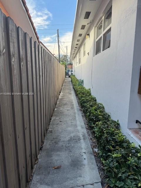 Foto del edificio - 2826 SW 24th Ter