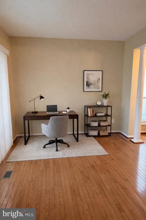 Foto del edificio - 9330 Birch Cliff Drive