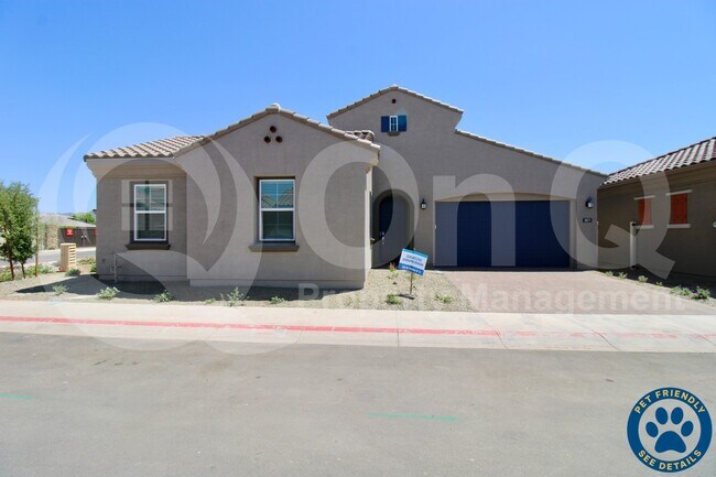 Photo - 3871 E Rainbow Dr House