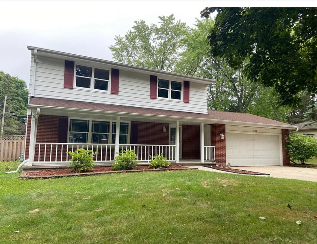 Foto principal - 1128 Canterbury Rd
