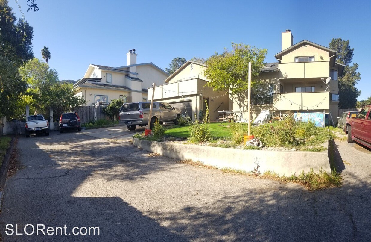Primary Photo - 6 br, 4 bath House - 611 Luneta Drive