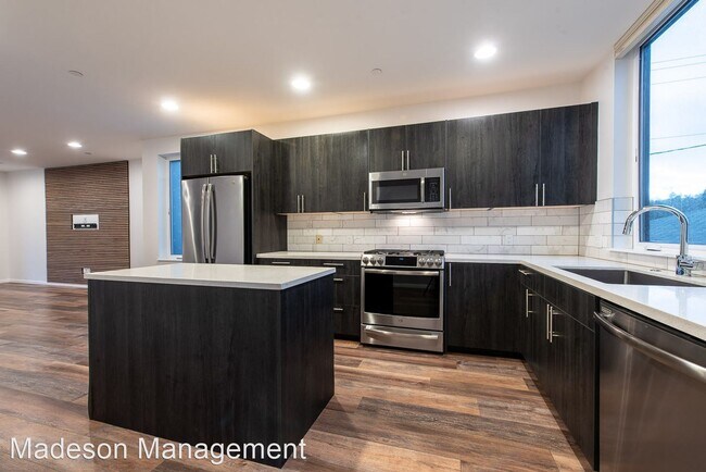 Foto del edificio - 3 br, 4 bath House - 5452 Delridge Way SW ...