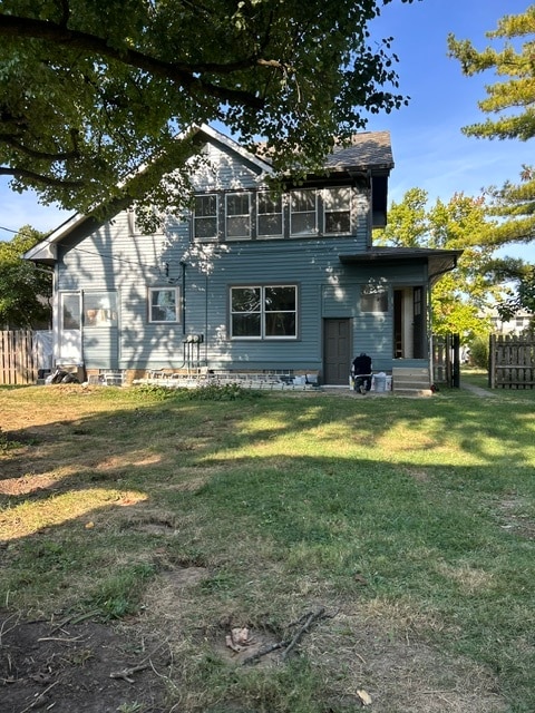 Building Photo - 811 N Dequincy St