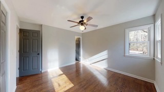 Foto del edificio - 1003 Longleaf Ct
