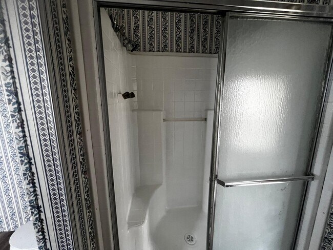 Foto del edificio - 78 D St