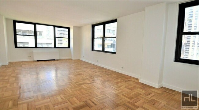 Building Photo - EAST 49 STREET