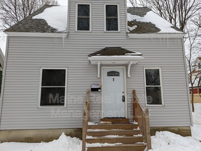 Building Photo - 7 Bowdoin Pl