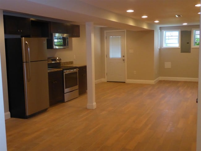 Foto del edificio - 56 R St NW