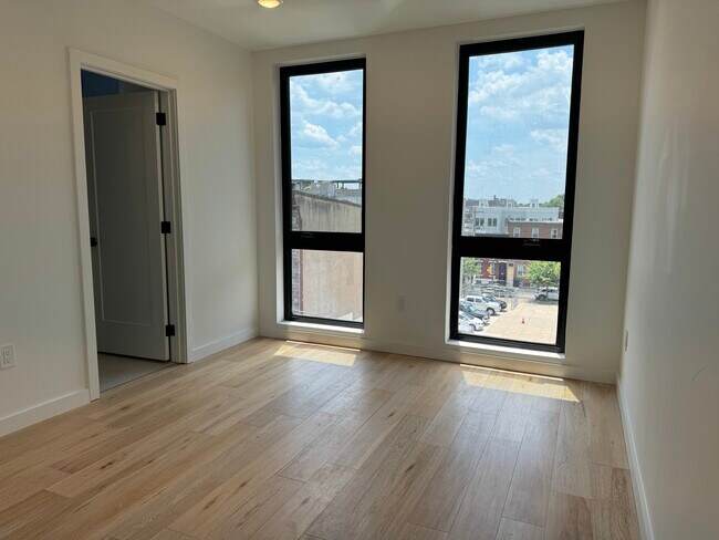Foto del edificio - 1623 Christian St