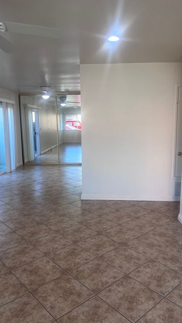 Building Photo - 3 Bedroom, Two Bathroom Condo