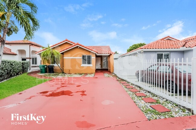 Building Photo - 1934 SW 123rd Ave