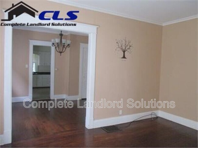 Foto del edificio - 1557 S 17th St