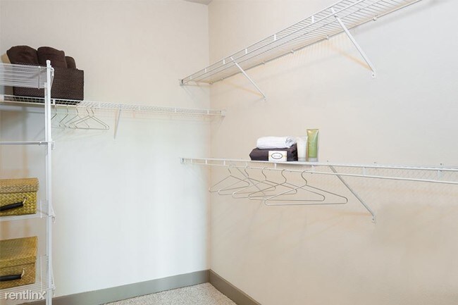 Foto del edificio - 2126 Yale St