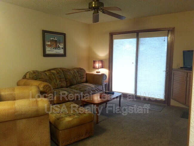 Foto del edificio - 5701 N Villa Cir