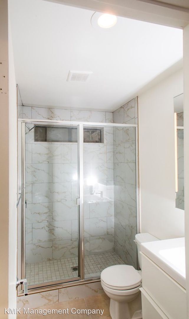 Foto del edificio - 2 br, 1 bath Apartment - 112 Dudley Ave 11...