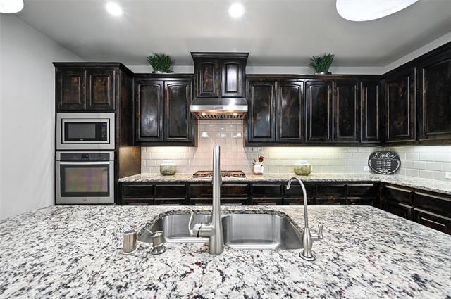 Foto del edificio - 4337 Whitewing Rd